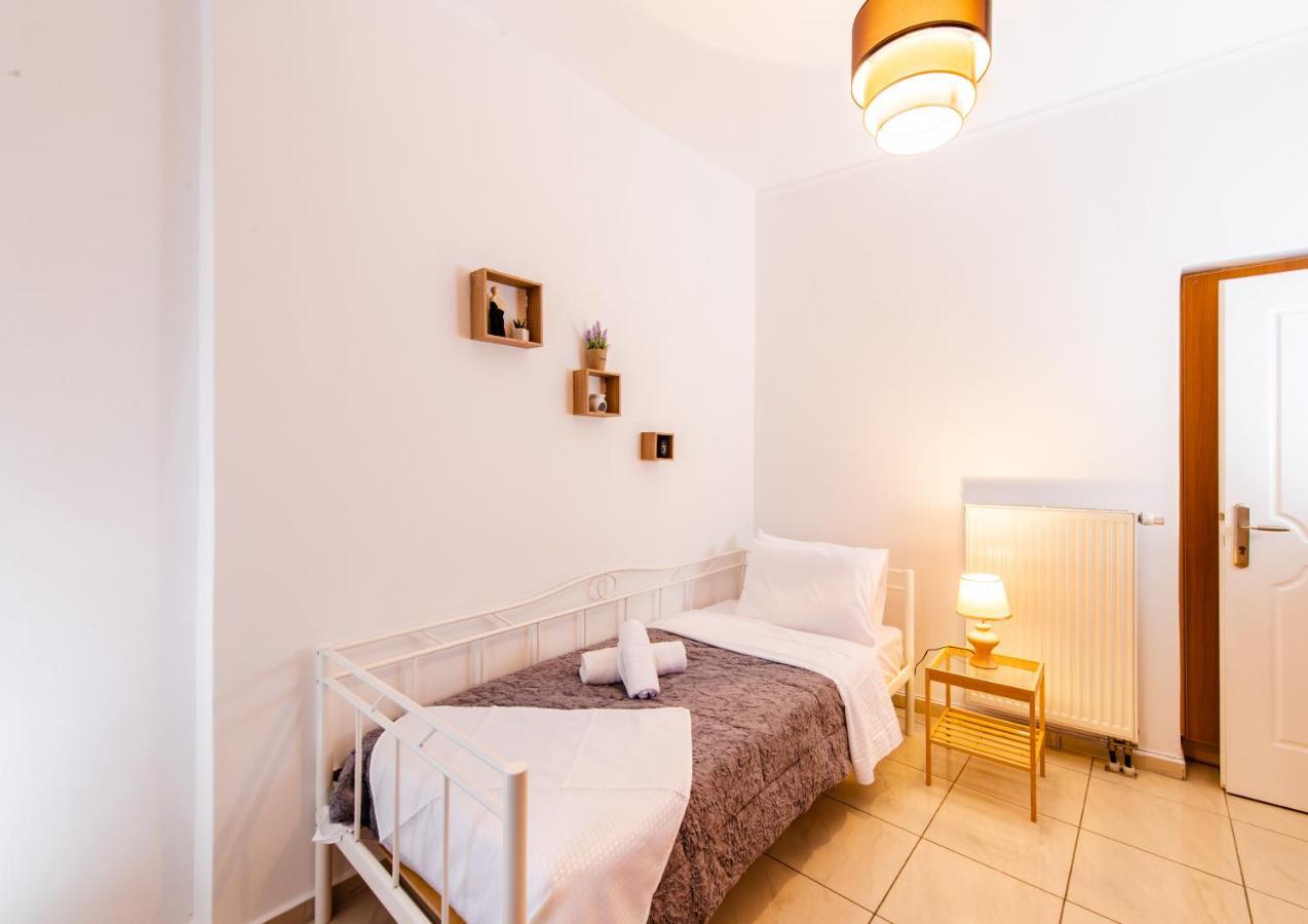 Yiannis Suite Santorini Fíra Kültér fotó