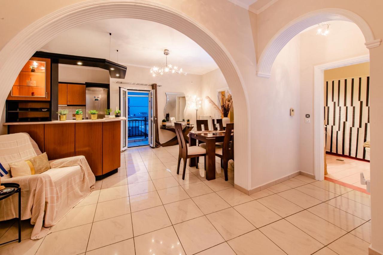Yiannis Suite Santorini Fíra Kültér fotó